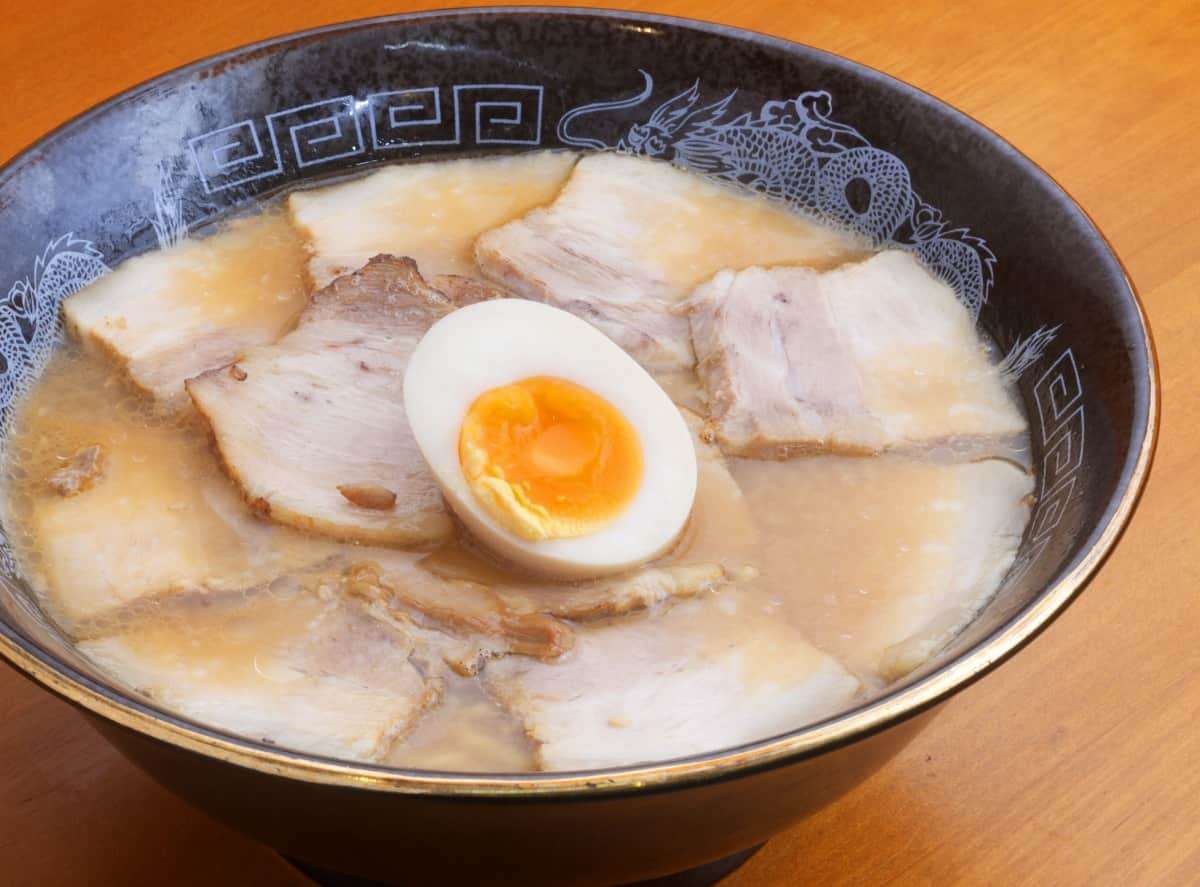人気記事_松江で味噌ラーメンなら『昭和軒』！チャーシュードカ盛りで腹ペコさんも大満足