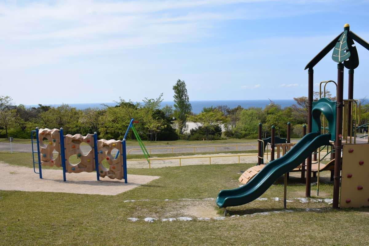 島根県出雲市_手引ヶ丘公園_風の子楽習館_子連れ_人気_おすすめ_無料