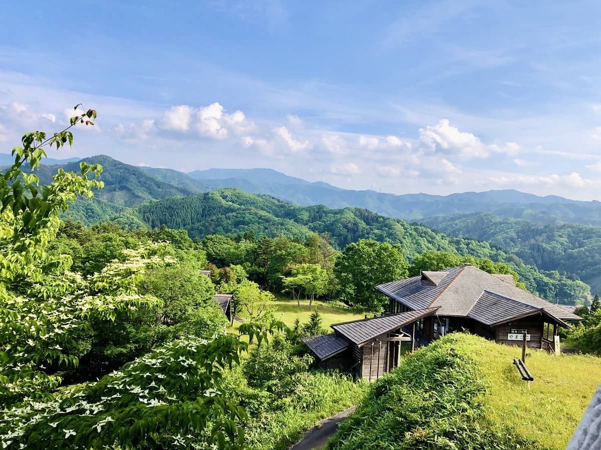 島根県雲南市_グランピング_キャンプ場_おすすめ_吉田グリーンシャワーの森_タタラヴィレッジ