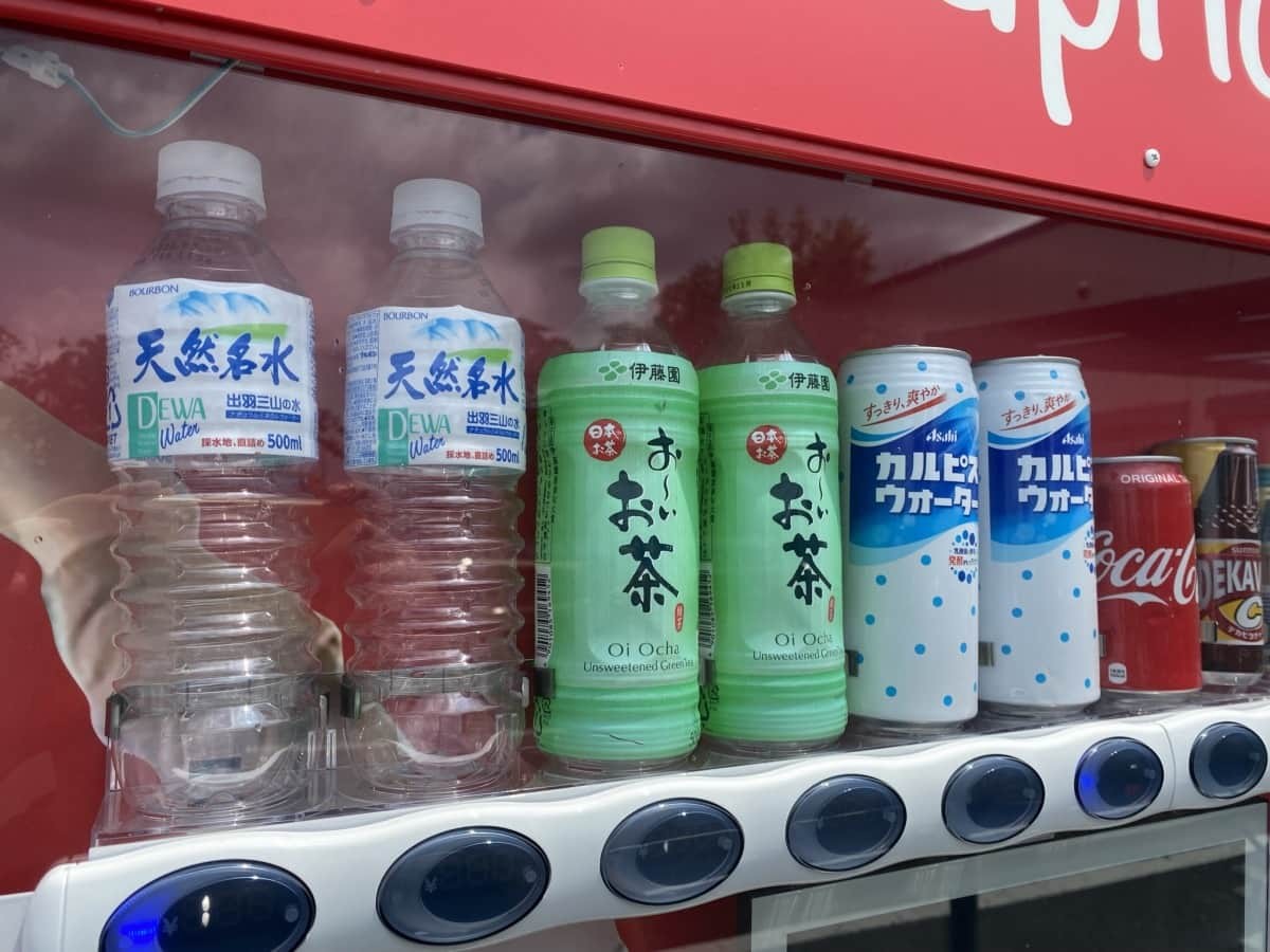 鳥取県境港市_珍スポット_B級スポット_自販機_ケーキ_カプリシューズ