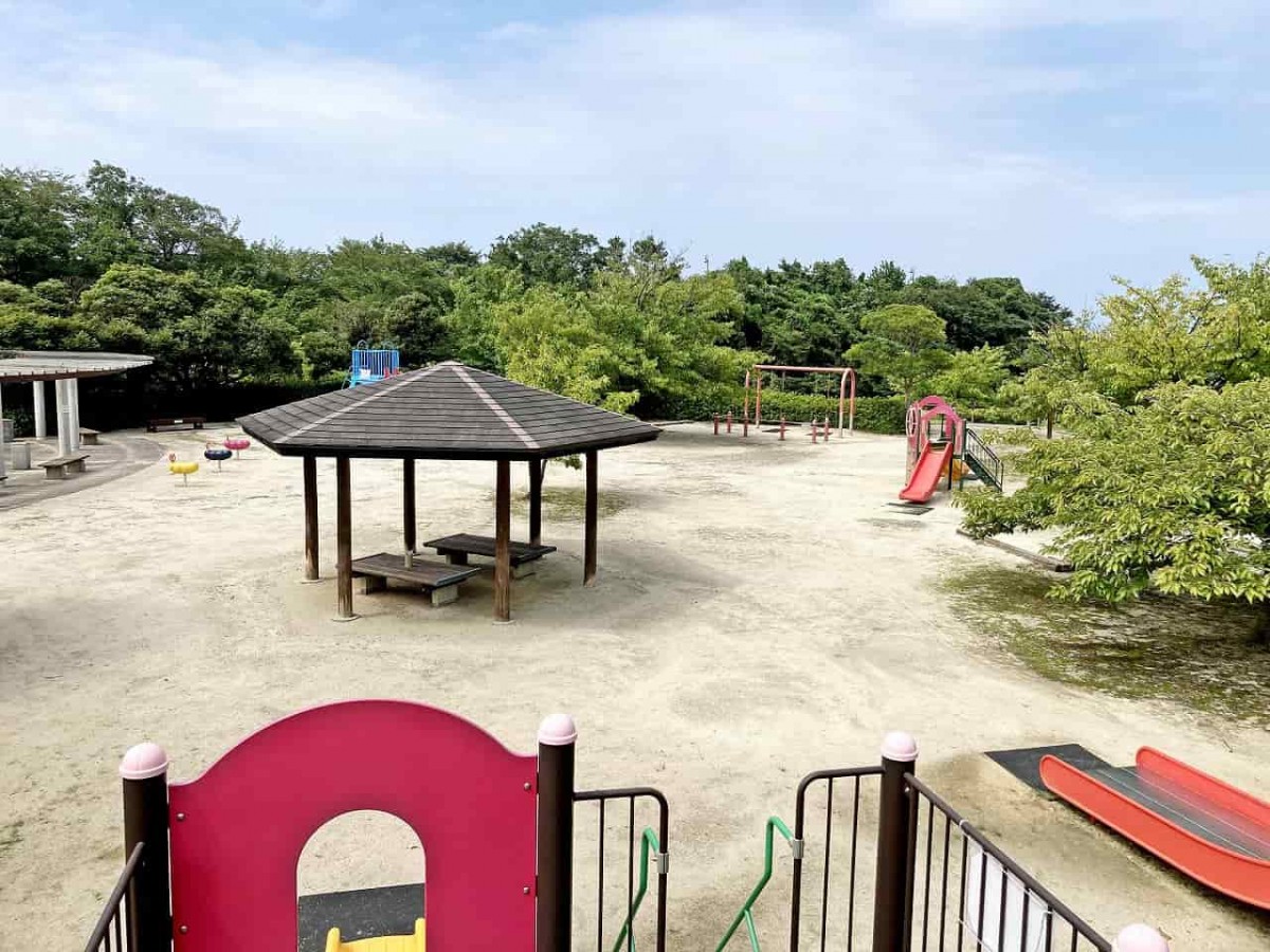 島根県出雲市_公園_おすすめ_遊具_滑り台_子連れ_ピクニック_おでかけ_手引ヶ丘公園