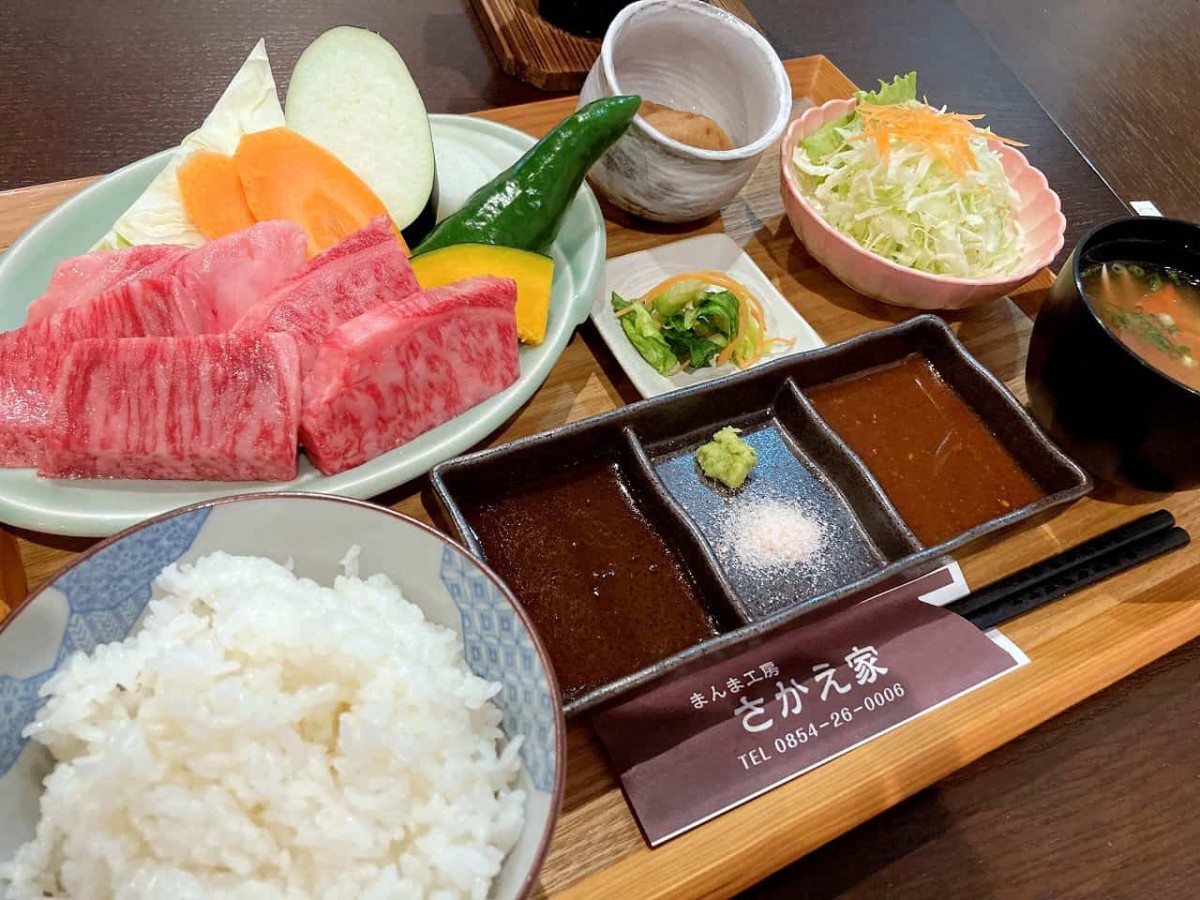 人気記事_安来産和牛の焼肉ランチ！メニューがどんどん増えてく『さかえ家』-安来市