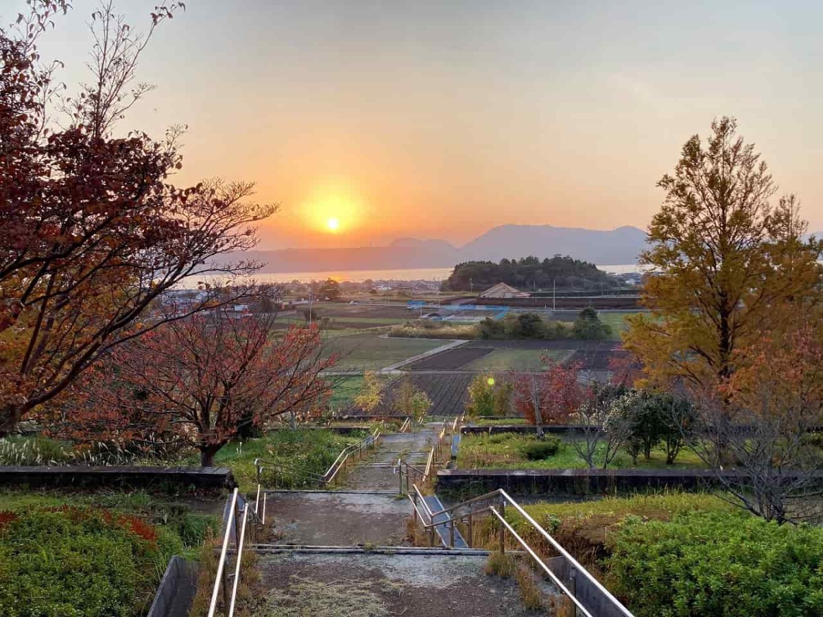 島根県松江市_大根島_大塚山公園_駐車場_トイレ_オススメ_子ども_紅葉_ピクニック