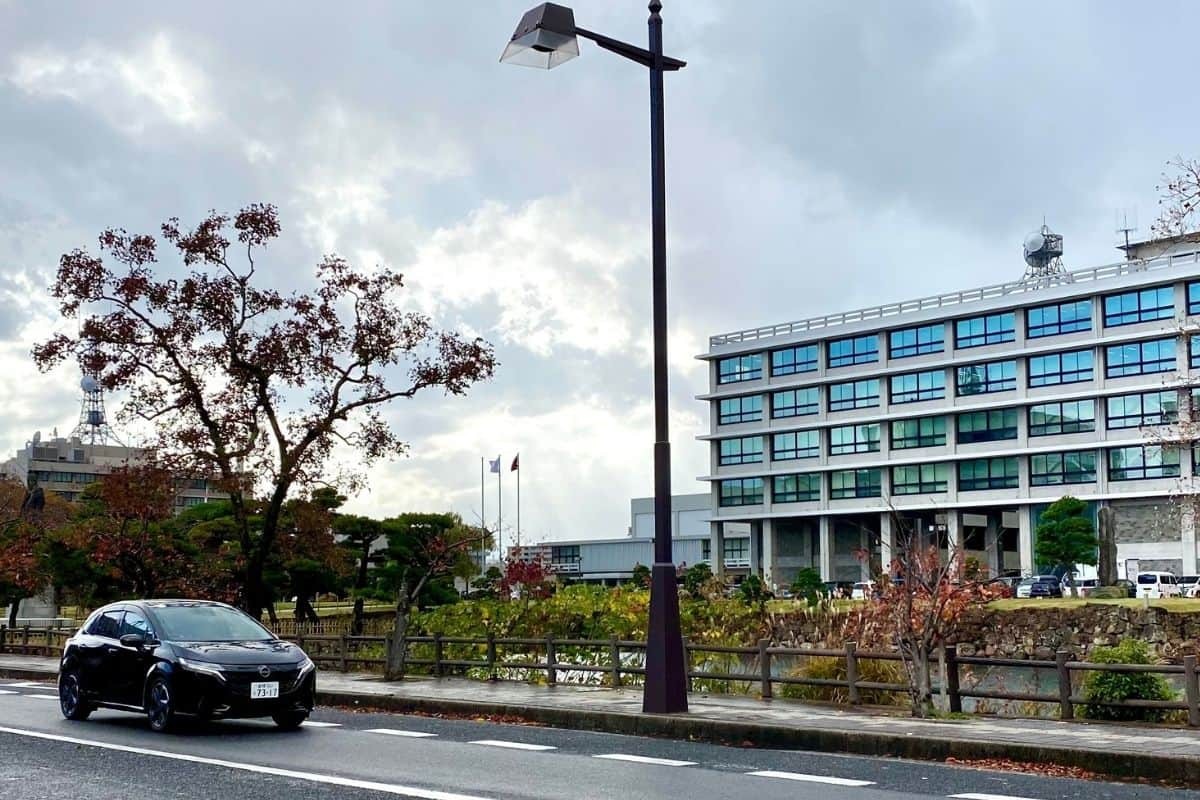 島根県松江市_日産_松江北店_オーラ_AURA_何ができる_スタッフ