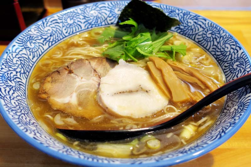 鳥取県倉吉市の人気ラーメン店『麺屋TASUKU』の「中華そば」