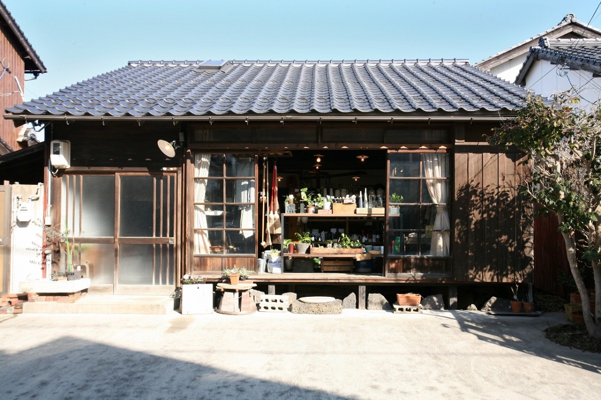 島根県松江市の人気雑貨屋『ユーカリ荘』の外観