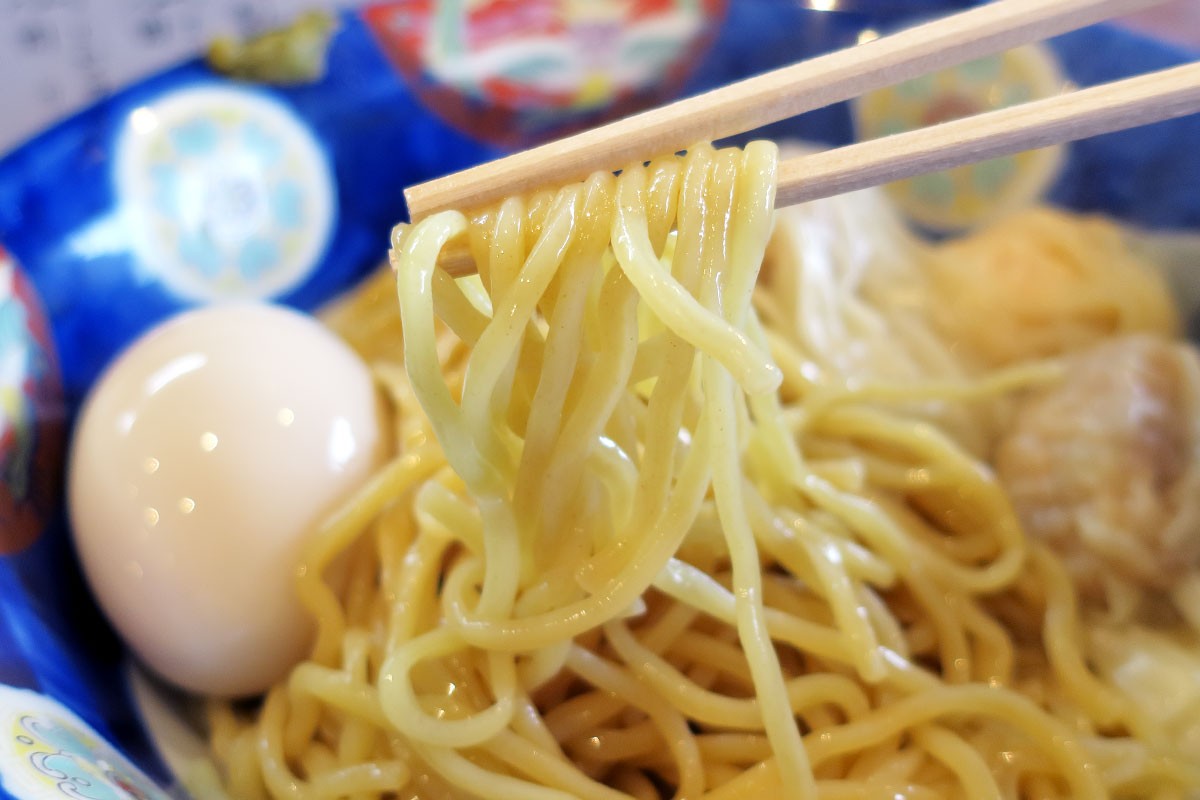 島根県松江市の人気ラーメン店『支那そば かつみ』の「つけそば」