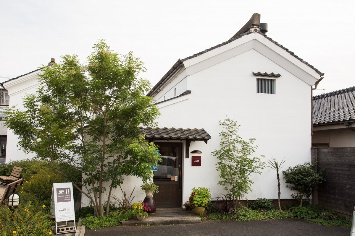 島根県出雲市にあるリノベカフェ『Cafe Naka蔵（ナカクラ）』のお店の外観