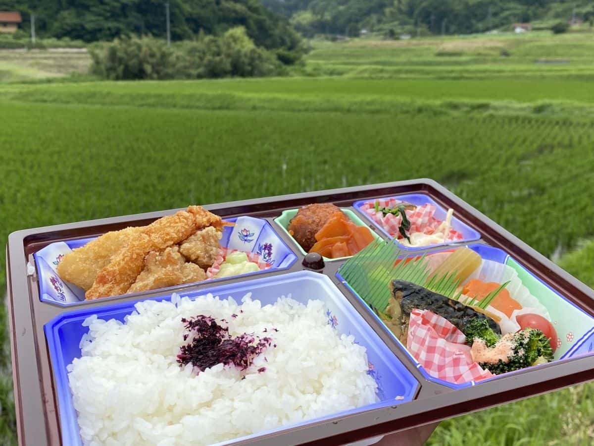 島根県雲南市吉田町で行われた草刈りイベントで食べたお弁当