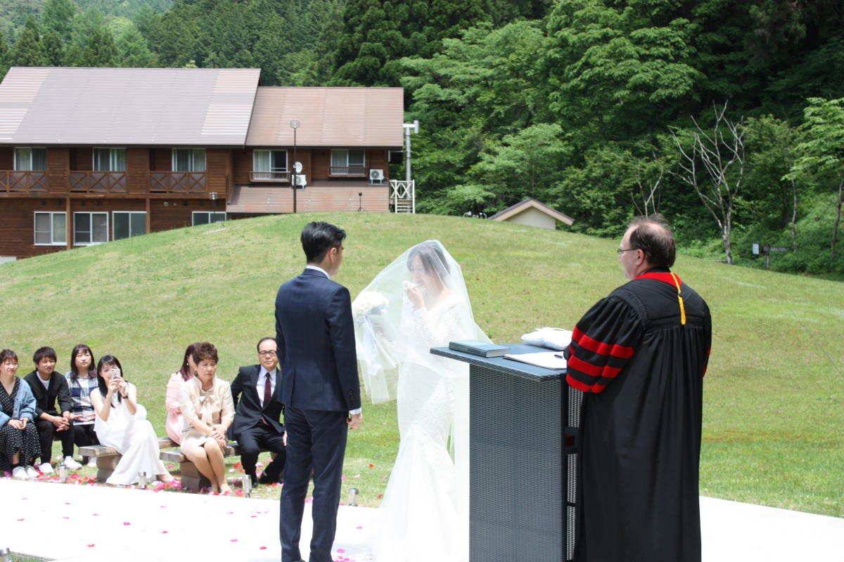 島根県飯南町にある宿泊施設『森のホテルもりのす』でのブライダル