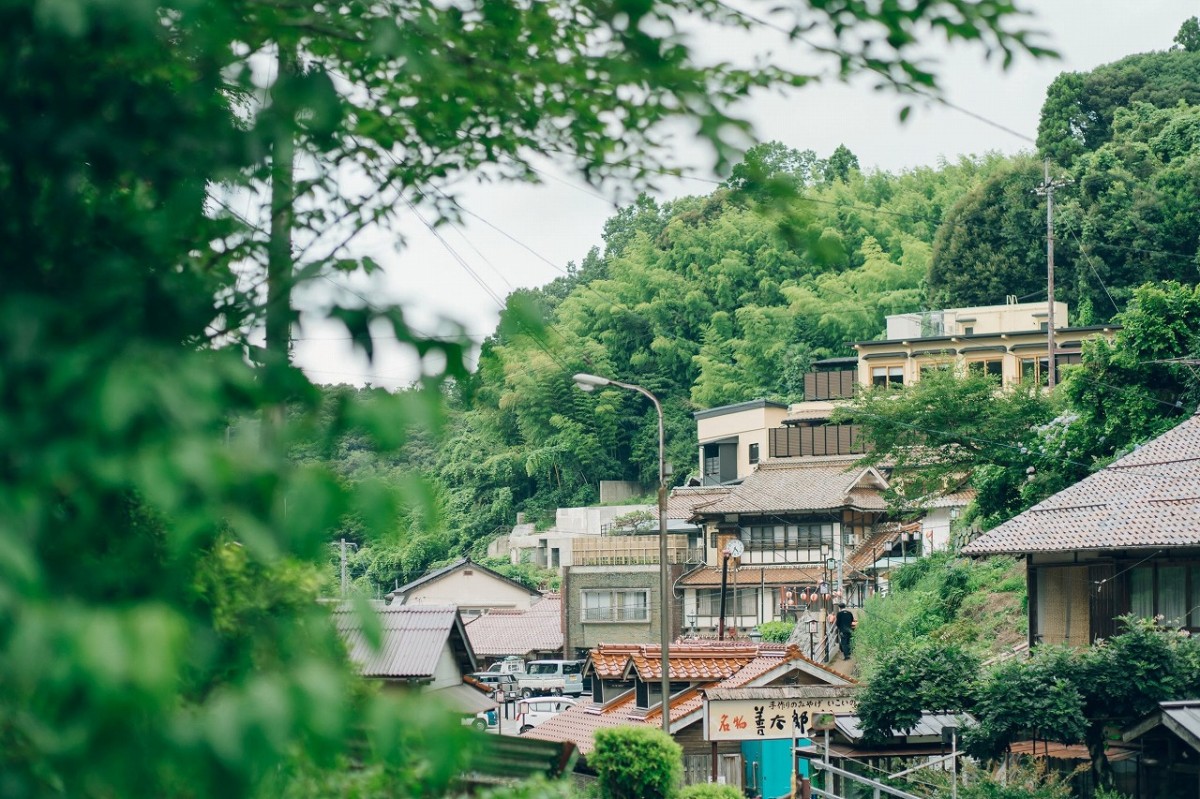 島根県江津市にある有福温泉の街並の風景