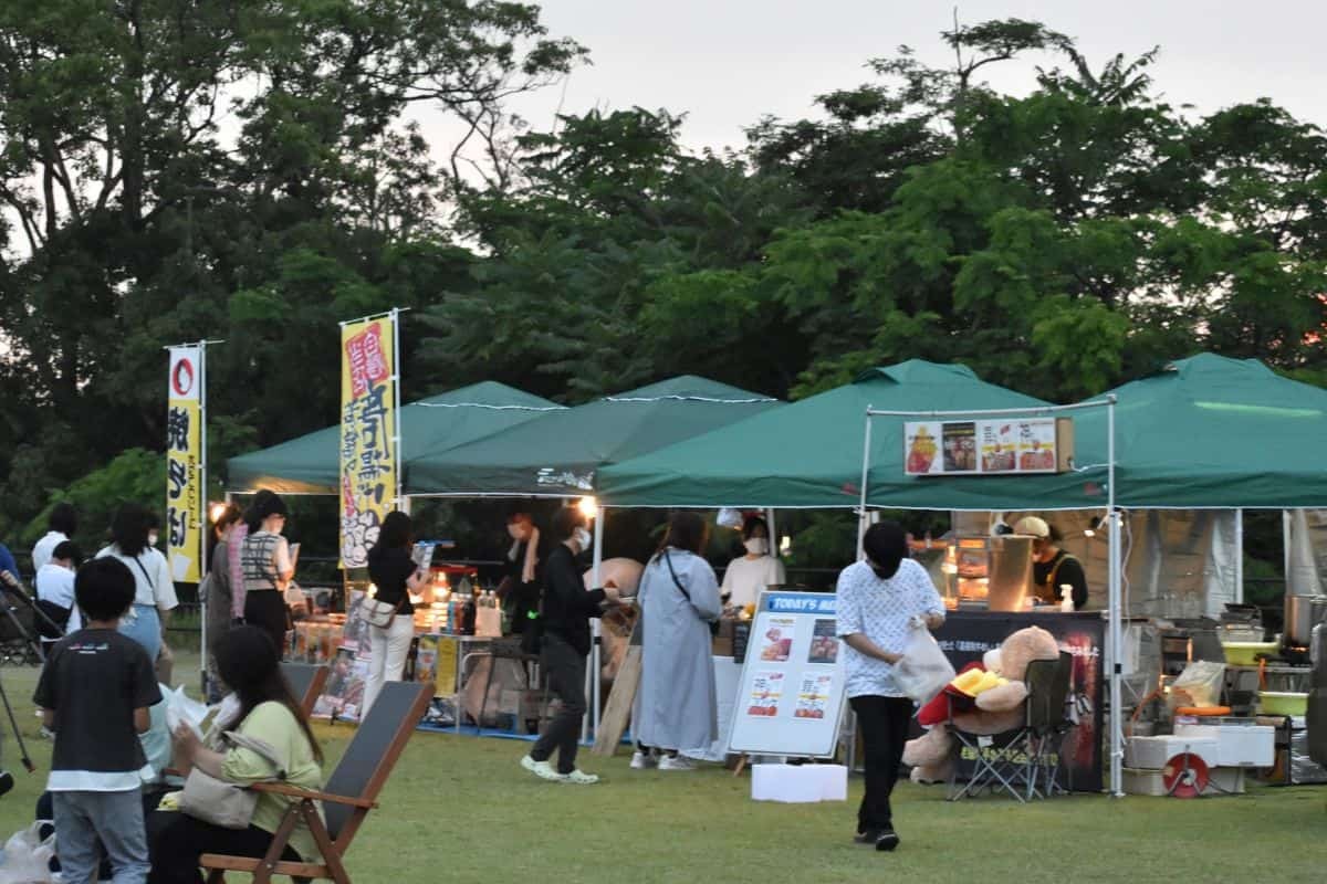 鳥取県のプロサッカークラブ「ガイナーレ鳥取」の夜宴スタジアム