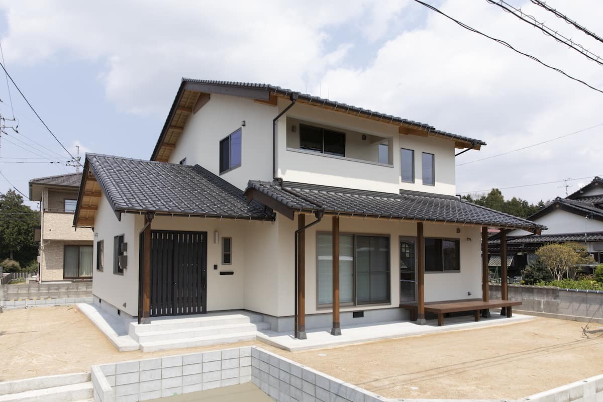 鳥取県西伯郡のおすすめ工務店「藤原建築工務店」による新築事例の外観