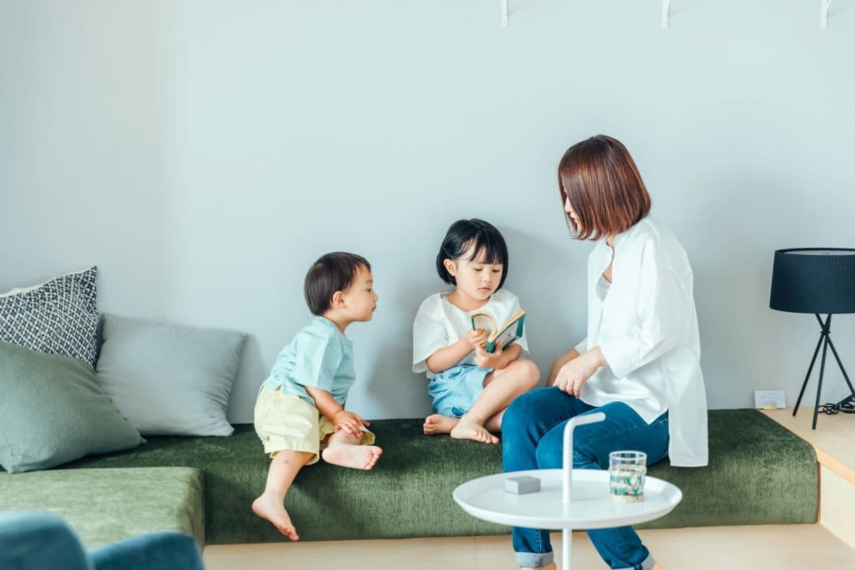 親子の話し合いの様子