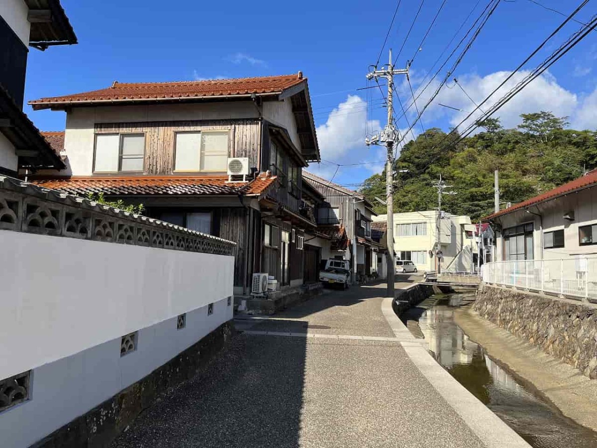 島根県松江市島根町加賀の町並み