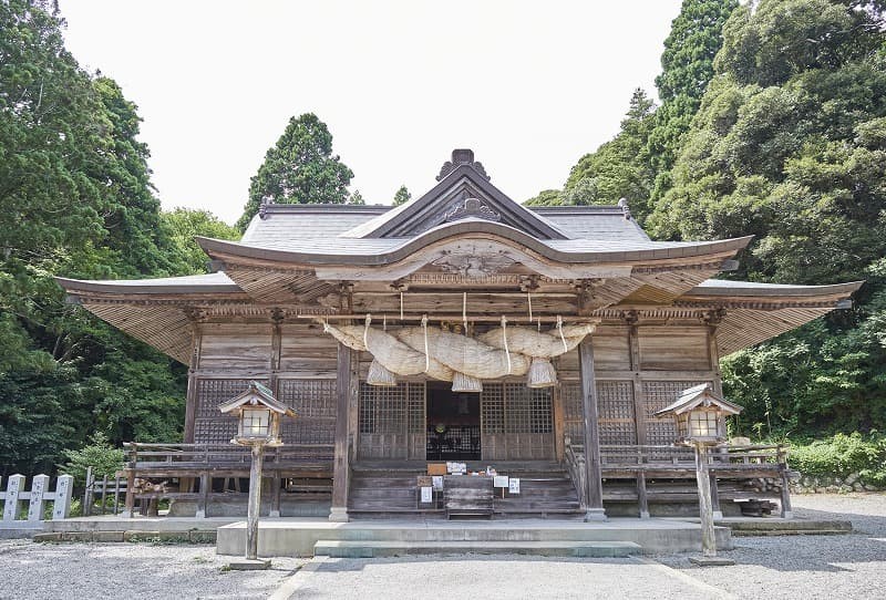 島根県隠岐諸島・隠岐の島町の観光名所『たまわかすみこと神社』