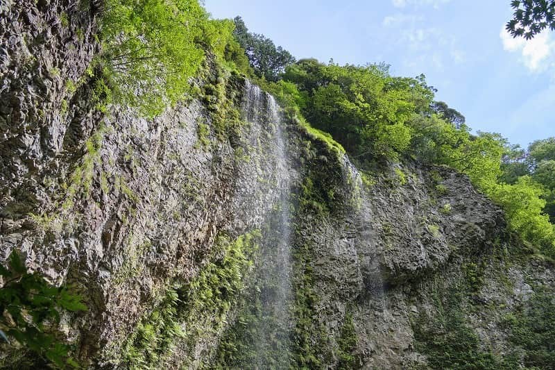 島根県隠岐諸島・隠岐の島町の観光名所「壇鏡の滝」