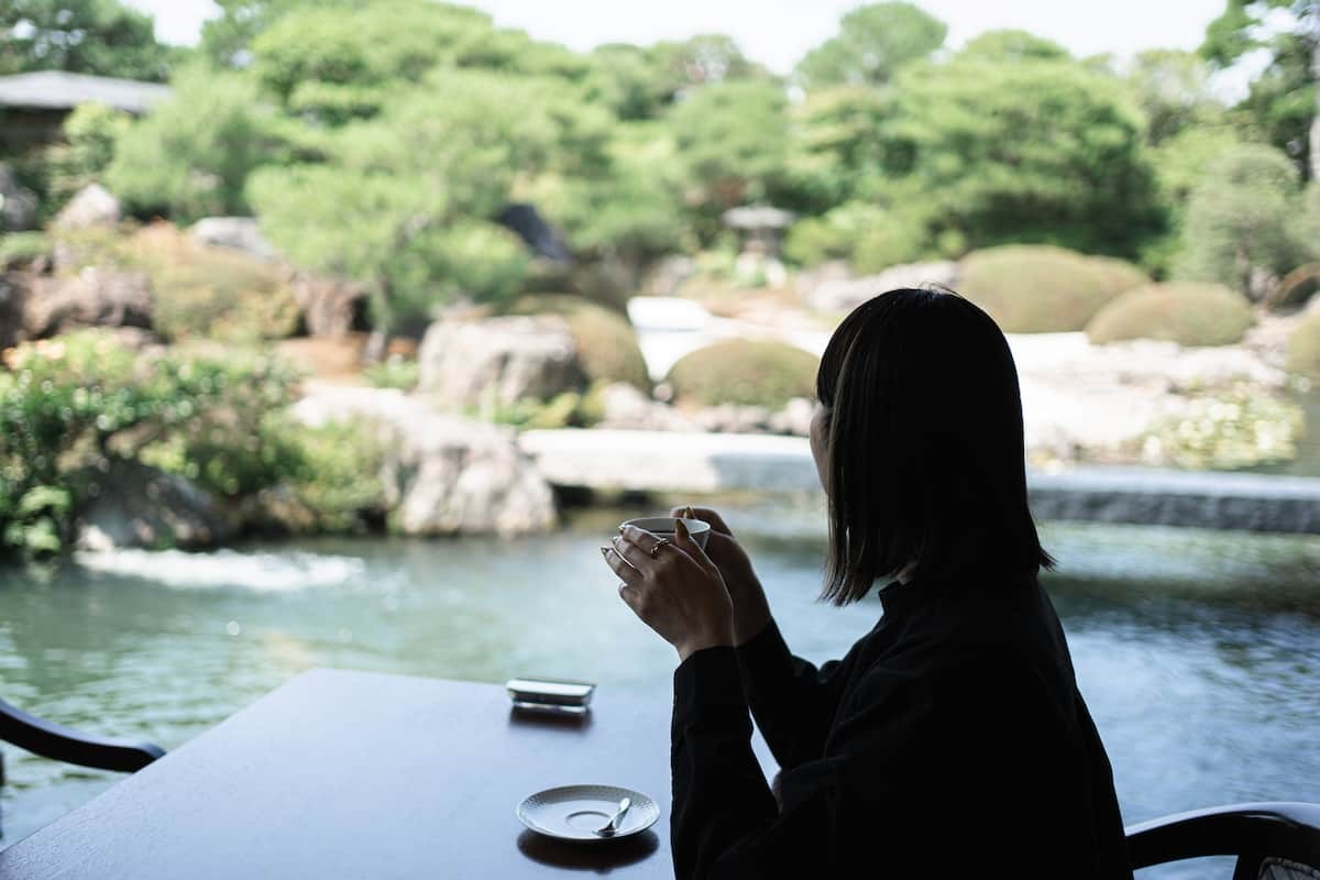 島根県安来市の王道観光スポット『足立美術館』の喫茶室からの眺め