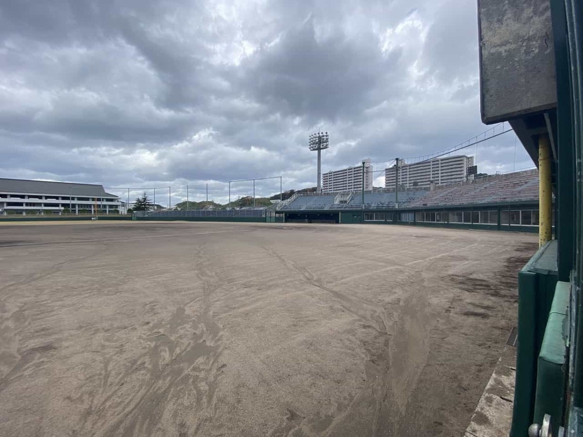 島根県浜田市にある『浜田市東公園』の野球場