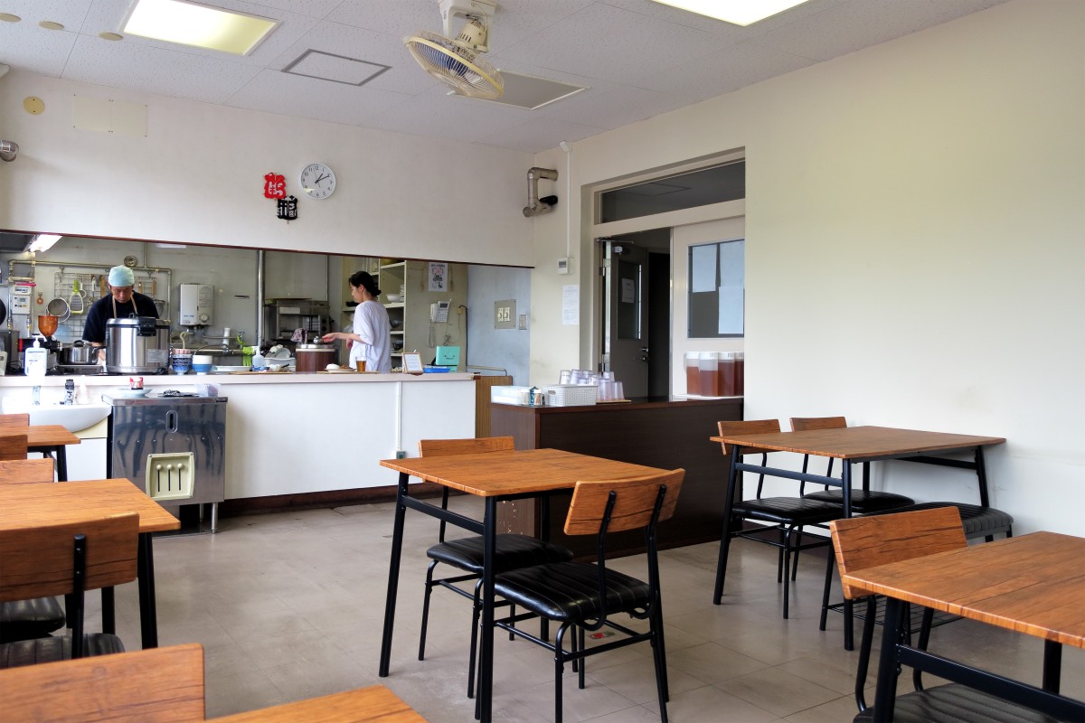 鳥取県境港市の境港港湾合同庁舎内にある社員食堂『みんなの社員食堂』の店内