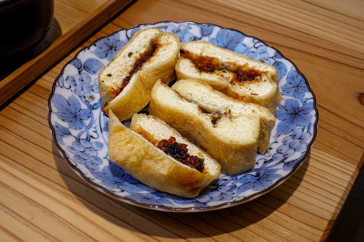 出雲市平田町『だいず村』の「ねぎみそ挟み揚げ」