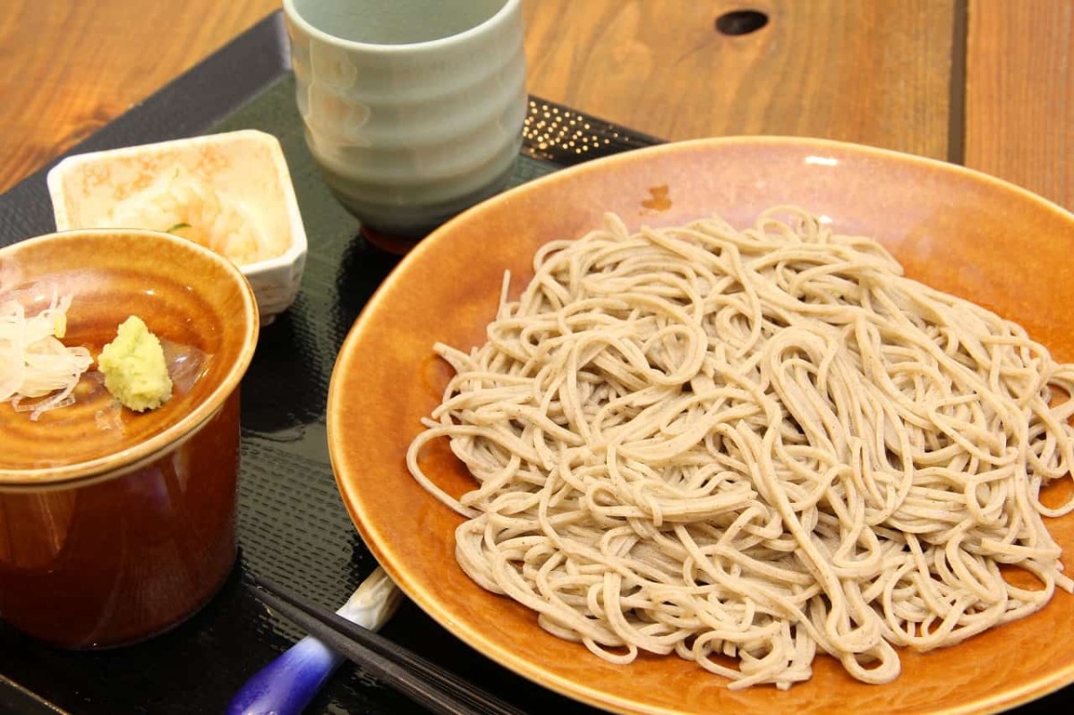 島根県大田市にある「さんべ温泉そばカフェ湯元」の三瓶そば