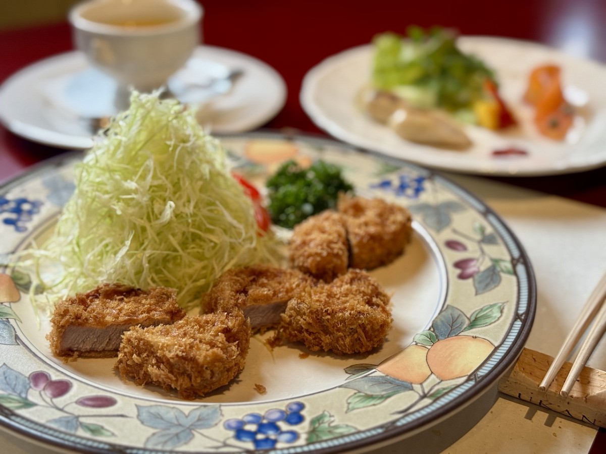 島根県松江市にあるトンカツ専門店『ムーランドール』の料理