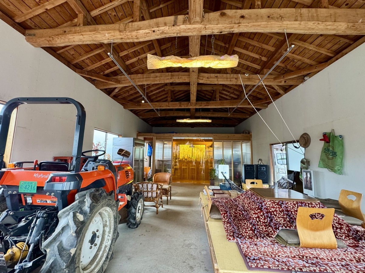 島根県出雲市にある酒場『SPACE大北』の店内の様子