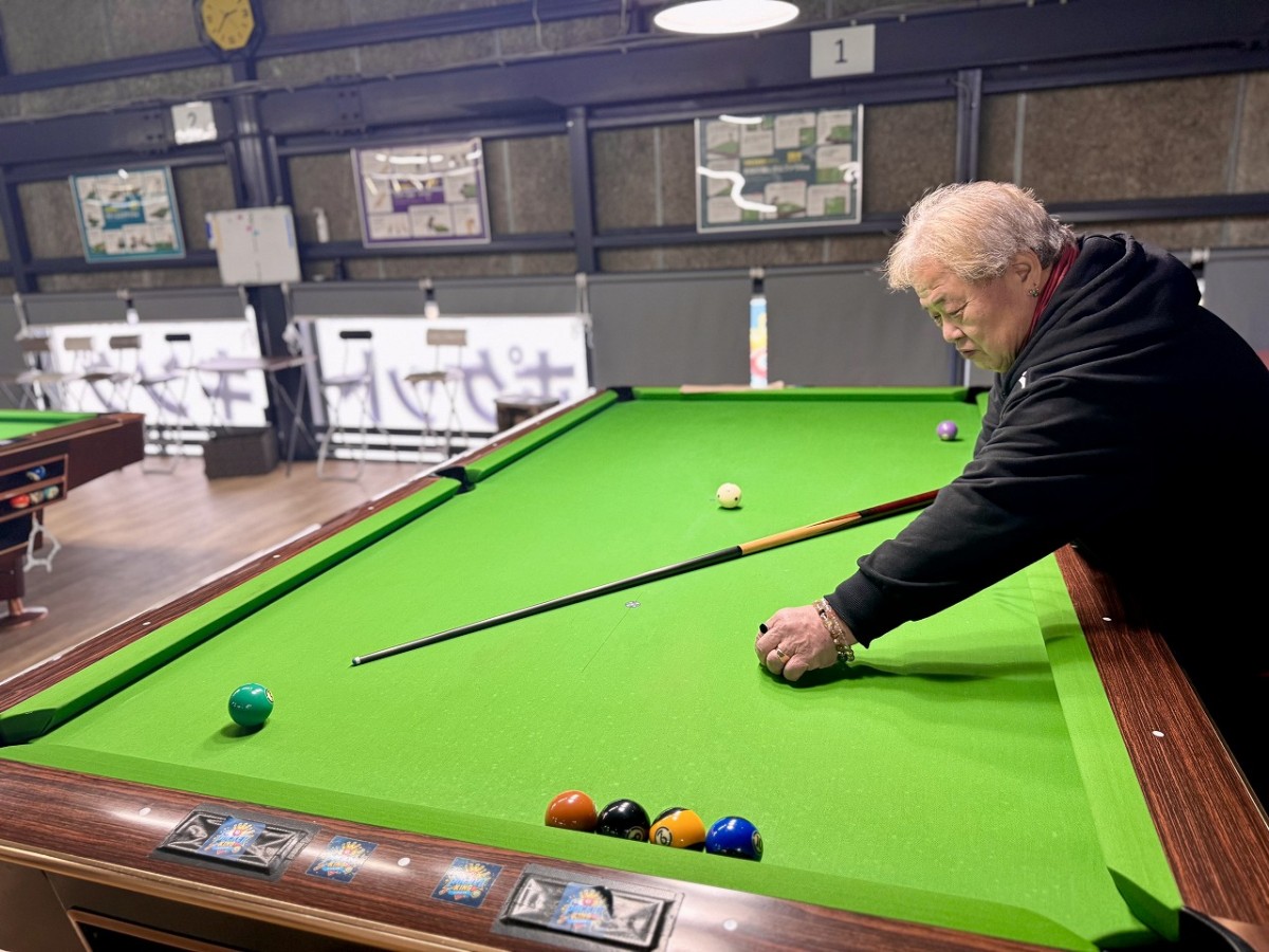 島根県出雲市にあるビリヤード専門店『ポケットキングハウス』の店主