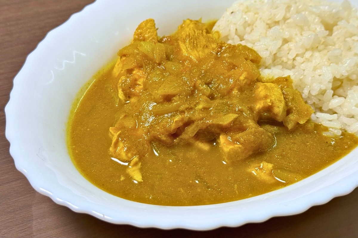 島根県雲南市生まれの商品「本格スパイスカレーキット」で作ったカレー