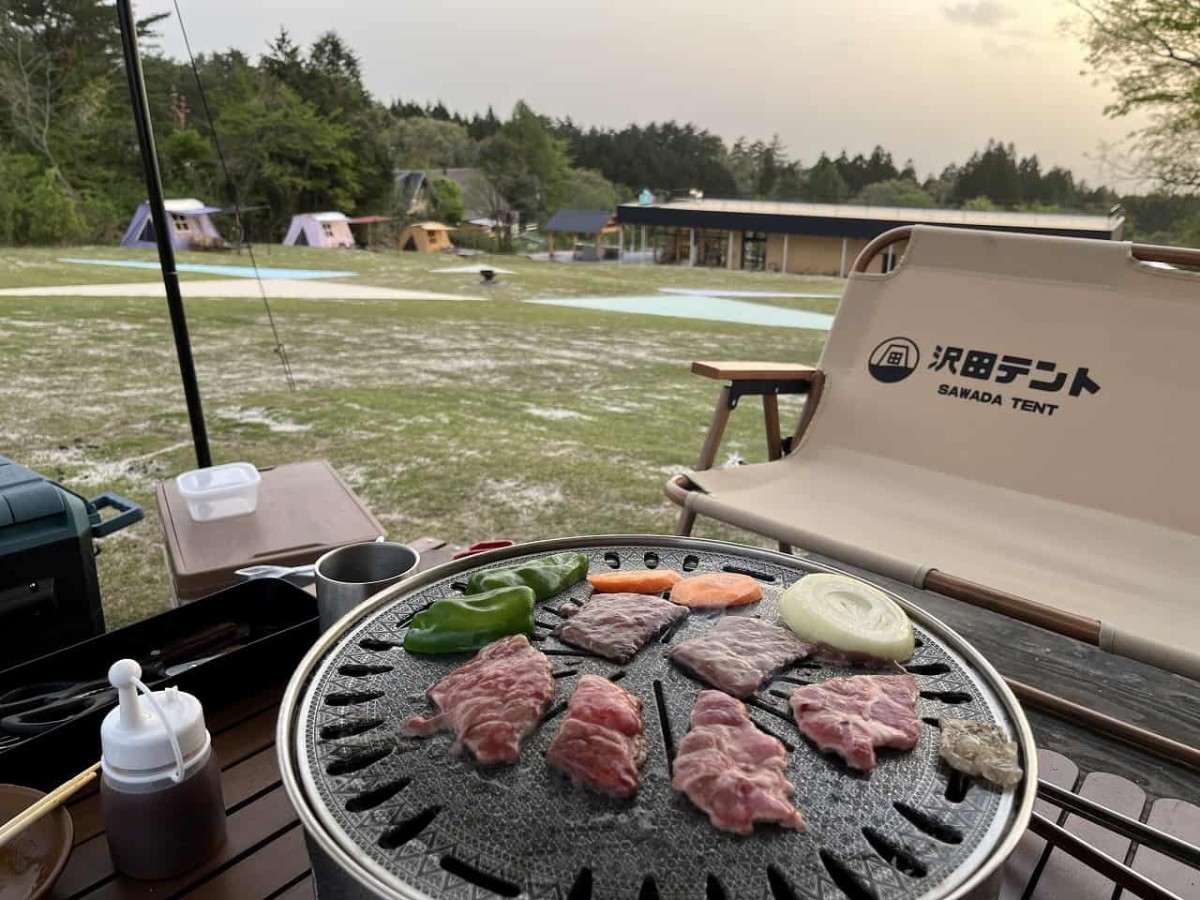 鳥取県伯耆町にある「DAISENRESORT沢田ベース」のBBQ