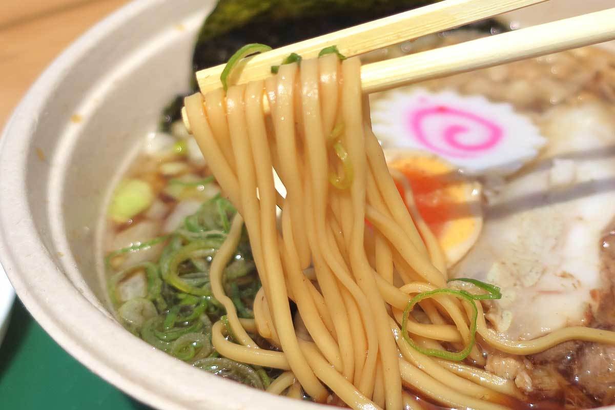 出雲大社近くの出雲市湖陵町にオープンしたラーメン店『中華そば 出雲 いのうえ』の中華そば