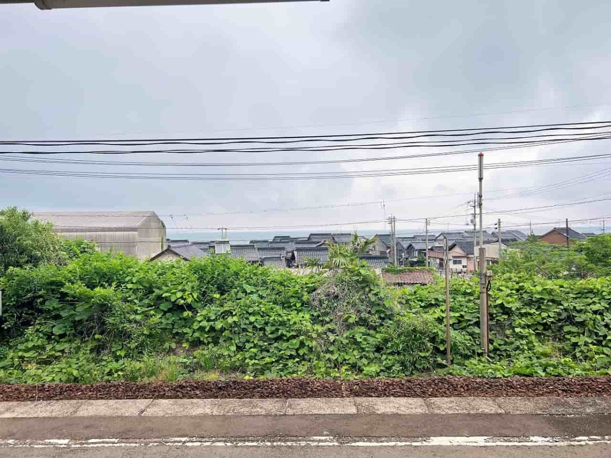 鳥取県大山町にある『名和駅』の様子