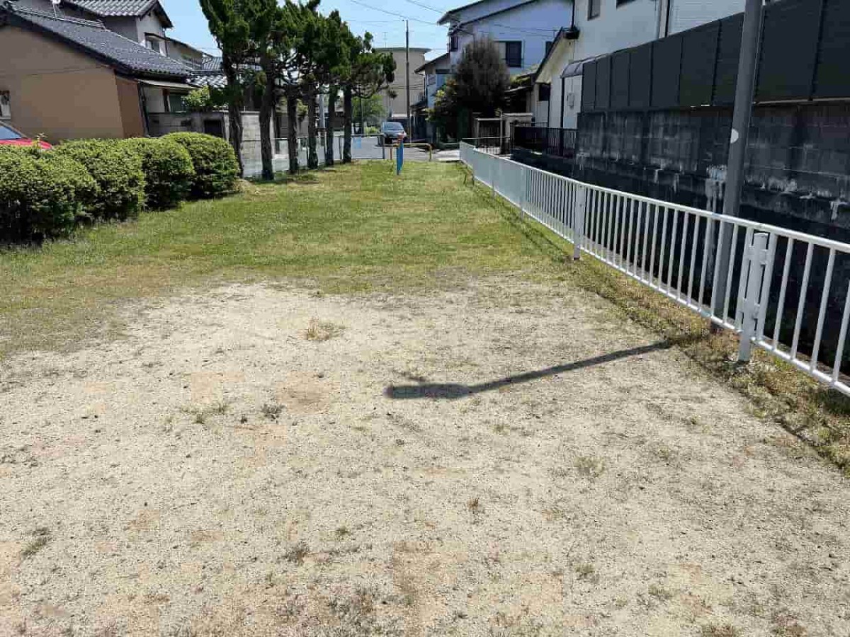 島根県松江市にある公園『外中原北区児童遊園地』の様子