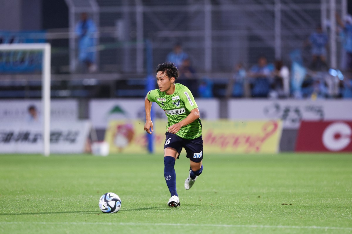 鳥取県のプロサッカークラブ「ガイナーレ鳥取」の試合風景