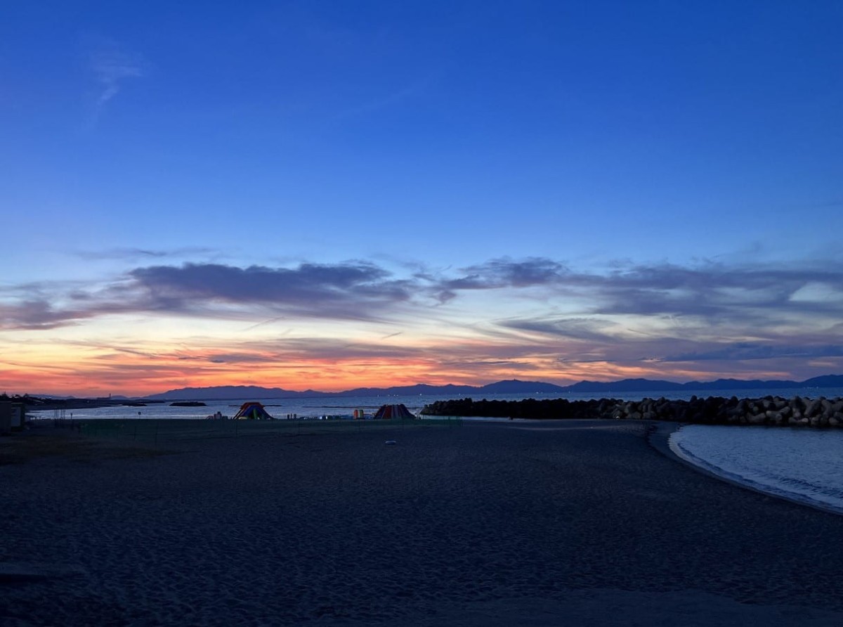 鳥取県米子市皆生温泉の夕暮れ時の雰囲気