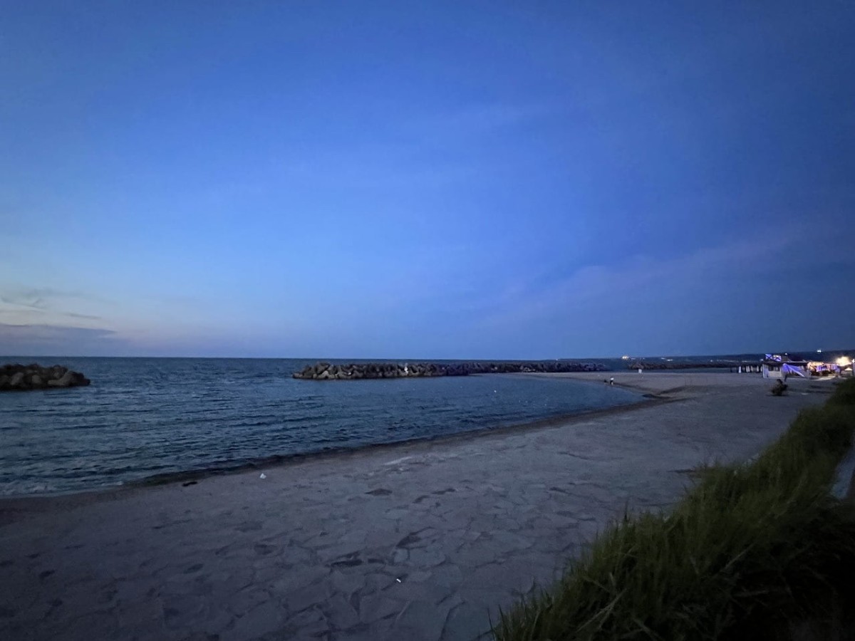 鳥取県米子市皆生温泉の夕暮れ時の雰囲気