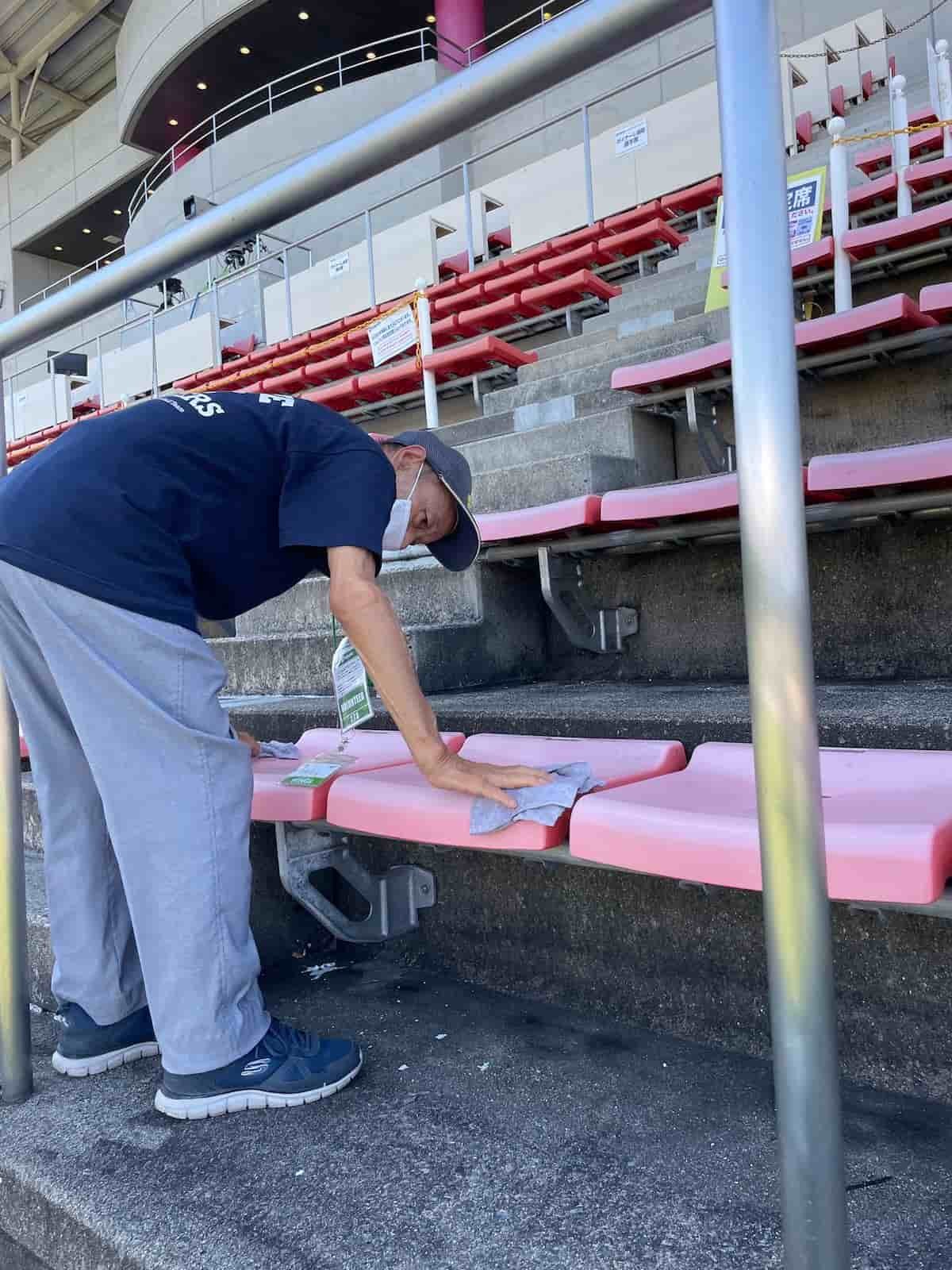 鳥取県のプロサッカークラブ「ガイナーレ鳥取」のボランティア「WINGs」