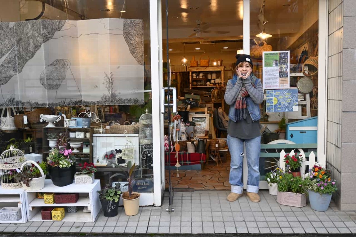 鳥取県米子市にある雑貨店『ブリコラージュ』の店主