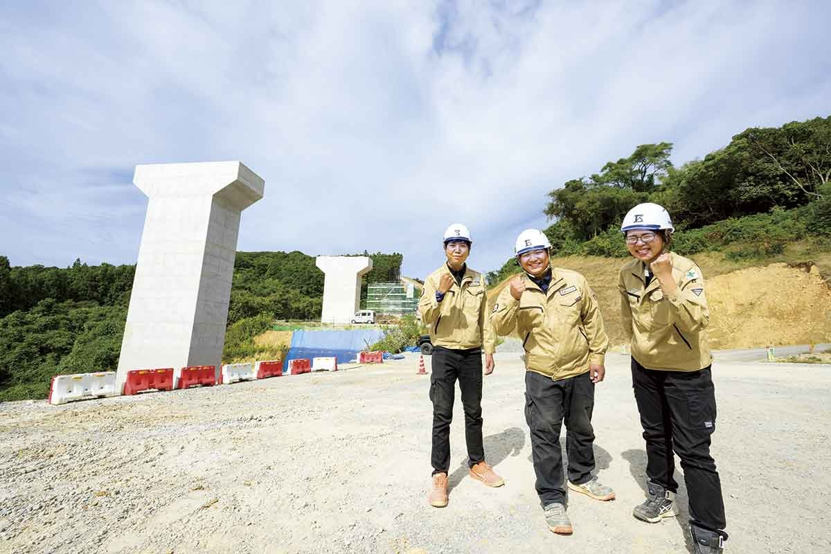 山陰の企業「高橋建設」の社員のみなさん