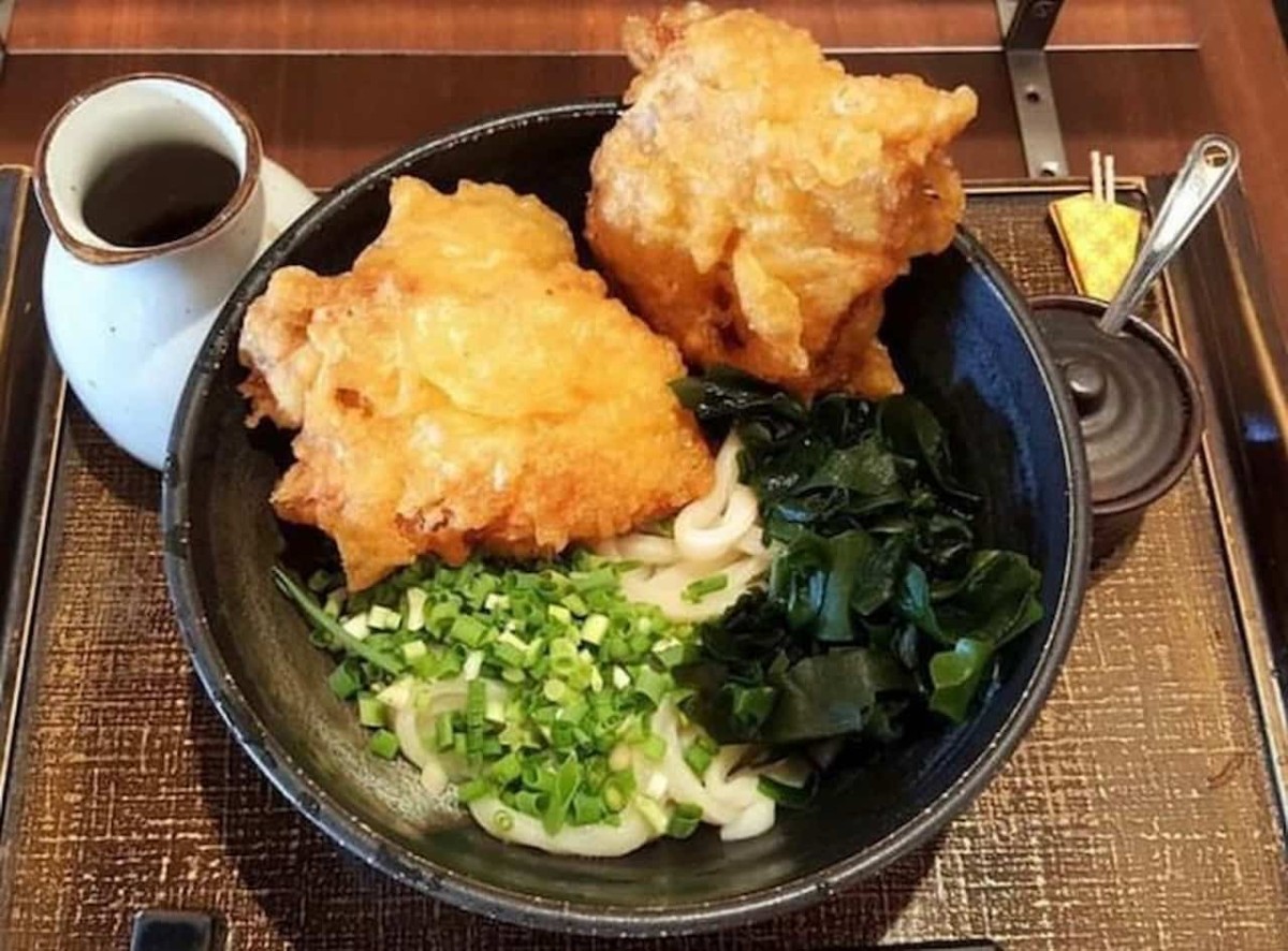 鳥取県米子市にある『京武うどん』で提供しているうどん