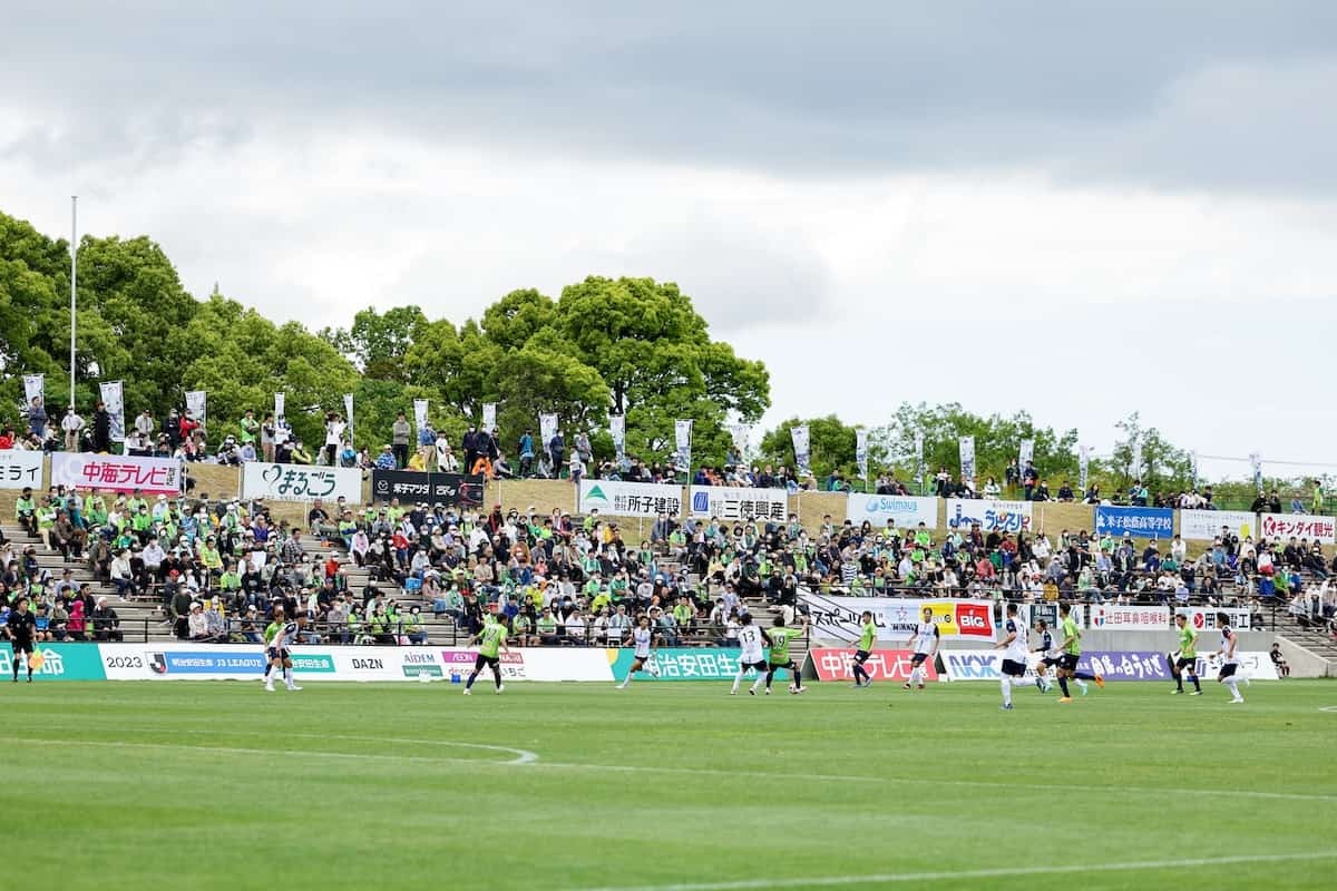 鳥取県のプロサッカークラブ「ガイナーレ鳥取」のサポーター陣