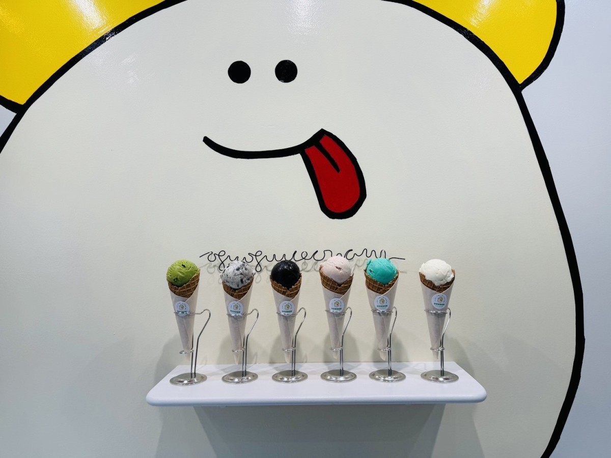 米子市博労町にあるトッピングアイスクリーム専門店「OGUOGU ICECREAM（オグオグアイスクリーム）」の商品