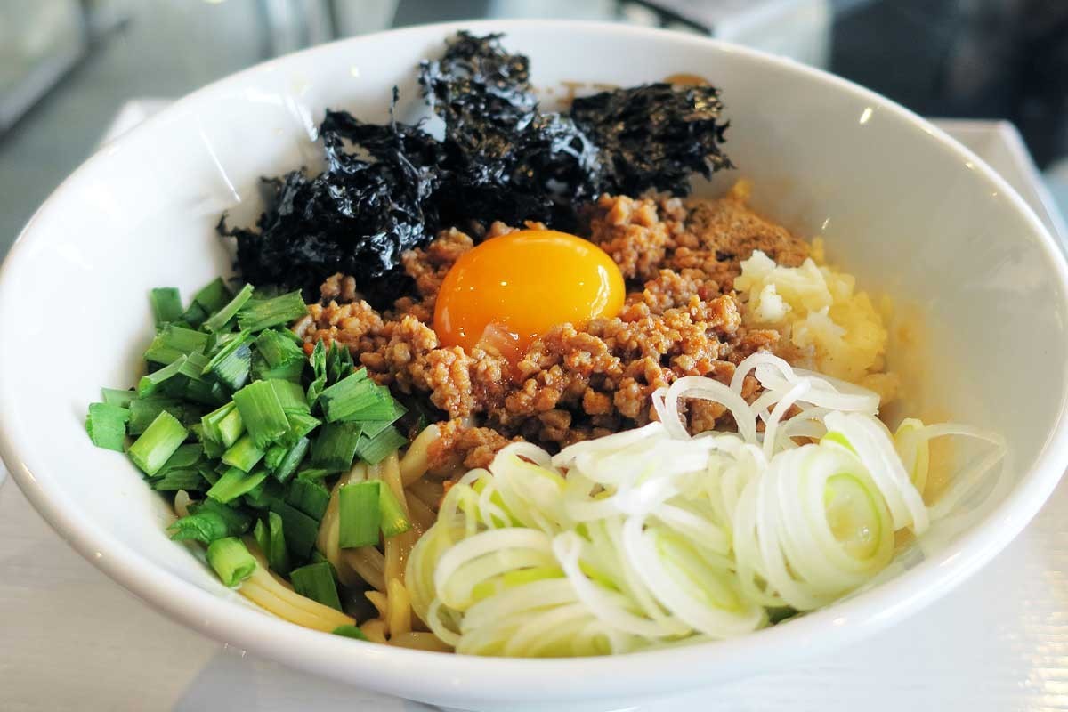 島根県松江市向島にある『ホット・エアー2』の台湾まぜそば