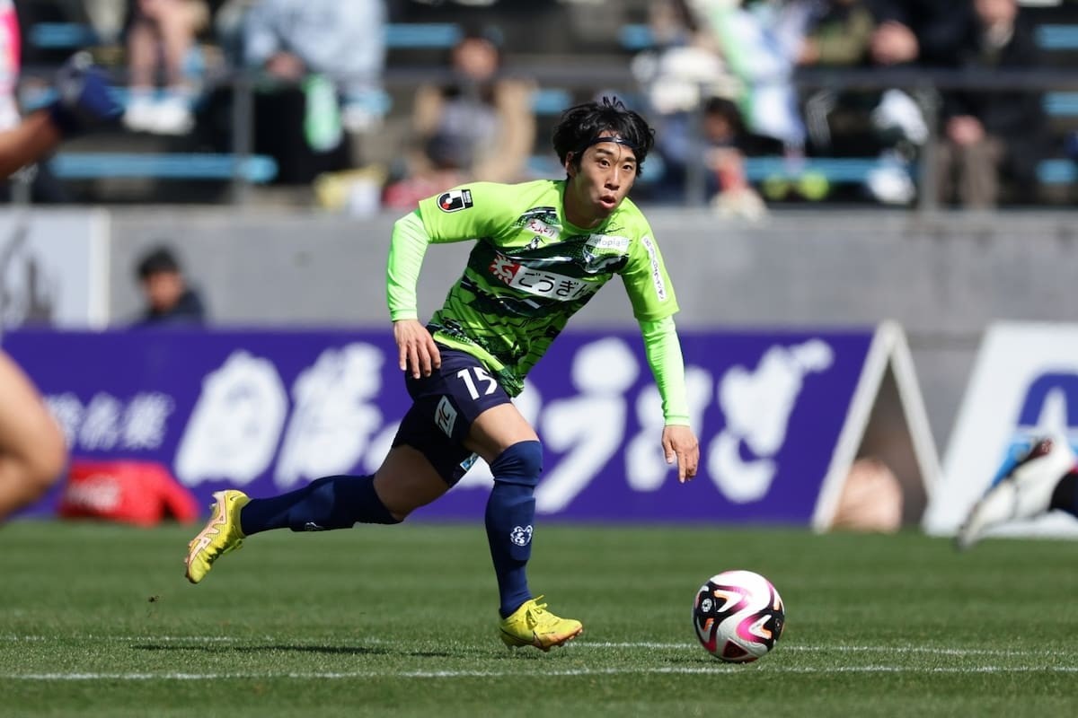 鳥取県のプロサッカークラブ「ガイナーレ鳥取」の試合風景