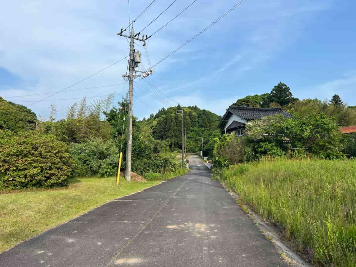 鳥取県南部町の「金田川ほたるの里」周辺の様子