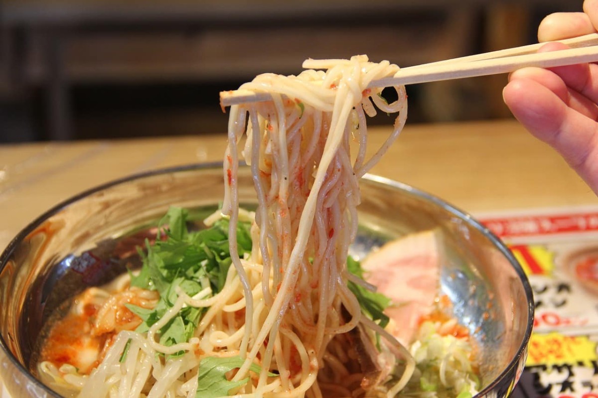 島根県松江市にある『ラーメンゴイケヤ』で提供する夏季限定の冷たいラーメン