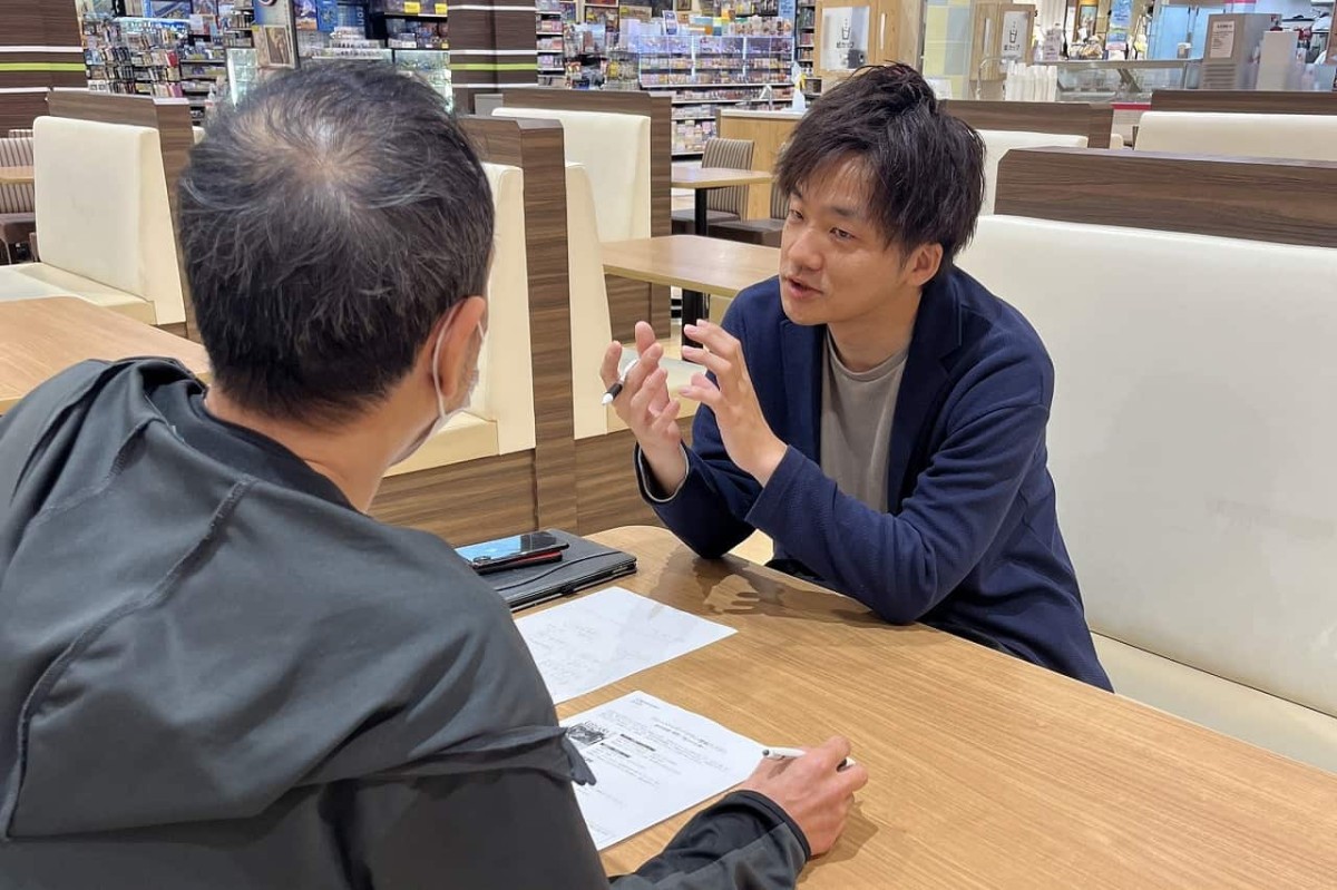 山陰で展開するラーメン店『拉麺屋神楽』とのコラボメニュー開発のため打ち合わせ