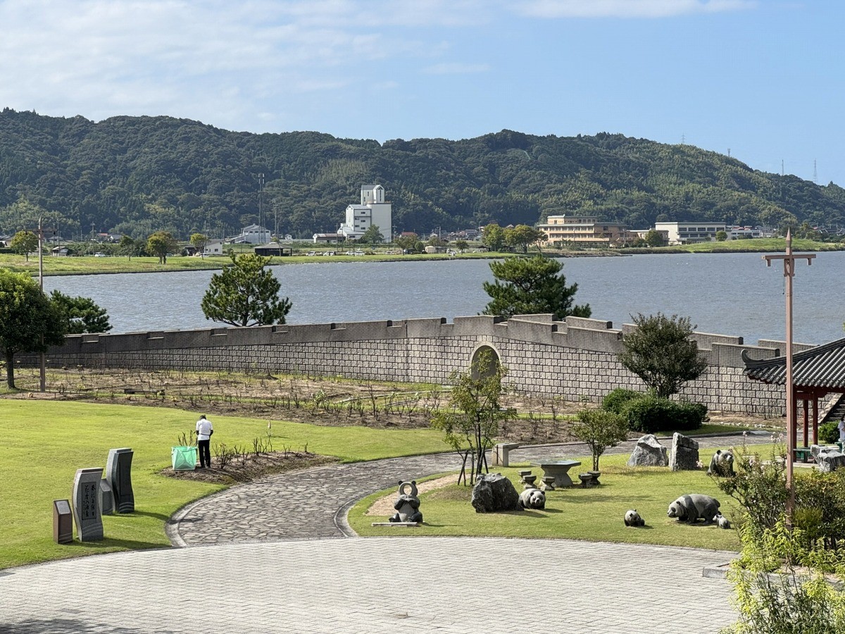 鳥取県湯梨浜町のB級スポット「パンダの楽園」の全景