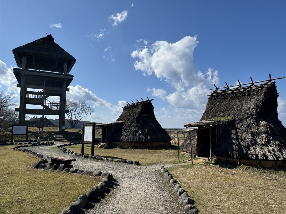 米子市の歴史公園「伯耆古代の丘公園」の弥生村